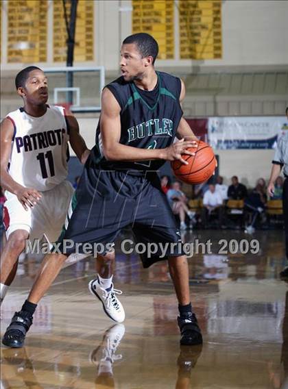 Thumbnail 2 in Penn Wood vs. Butler (City of Palms Classic) photogallery.