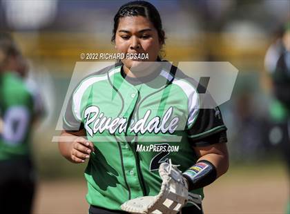 Thumbnail 3 in Riverdale vs. Liberty photogallery.