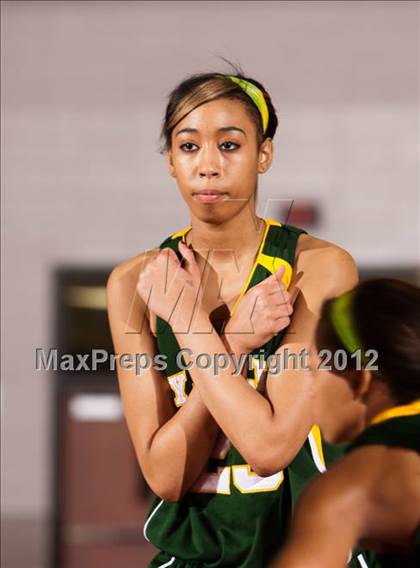 Thumbnail 1 in Cypress Falls vs. North Shore (UIL 5A Region 3 Semifinal) photogallery.