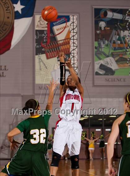Thumbnail 3 in Cypress Falls vs. North Shore (UIL 5A Region 3 Semifinal) photogallery.