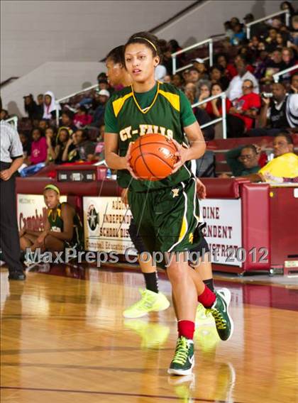 Thumbnail 3 in Cypress Falls vs. North Shore (UIL 5A Region 3 Semifinal) photogallery.