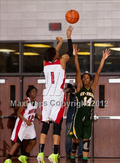 Thumbnail 3 in Cypress Falls vs. North Shore (UIL 5A Region 3 Semifinal) photogallery.