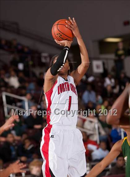 Thumbnail 3 in Cypress Falls vs. North Shore (UIL 5A Region 3 Semifinal) photogallery.