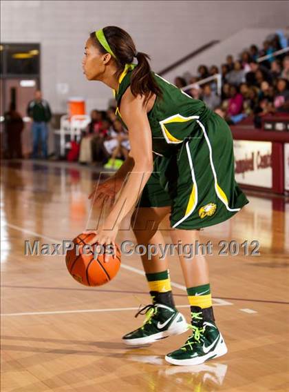 Thumbnail 3 in Cypress Falls vs. North Shore (UIL 5A Region 3 Semifinal) photogallery.