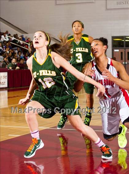 Thumbnail 1 in Cypress Falls vs. North Shore (UIL 5A Region 3 Semifinal) photogallery.