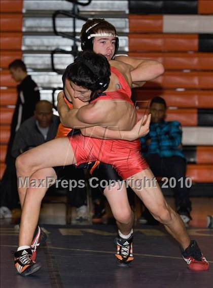 Thumbnail 1 in Antelope @ Foothill photogallery.