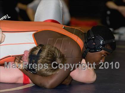 Thumbnail 1 in Antelope @ Foothill photogallery.