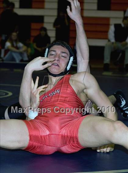 Thumbnail 1 in Antelope @ Foothill photogallery.
