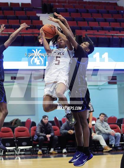 Thumbnail 1 in Iona Prep vs Poughkeepsie (William F. Plunkett Jr. Christmas Classic) photogallery.