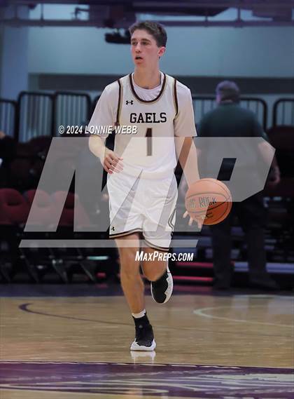 Thumbnail 1 in Iona Prep vs Poughkeepsie (William F. Plunkett Jr. Christmas Classic) photogallery.