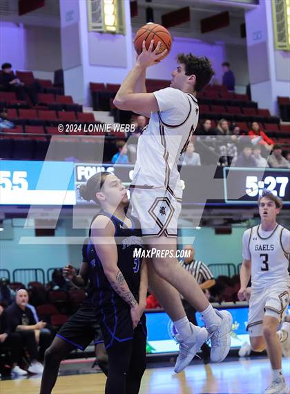 Thumbnail 1 in Iona Prep vs Poughkeepsie (William F. Plunkett Jr. Christmas Classic) photogallery.