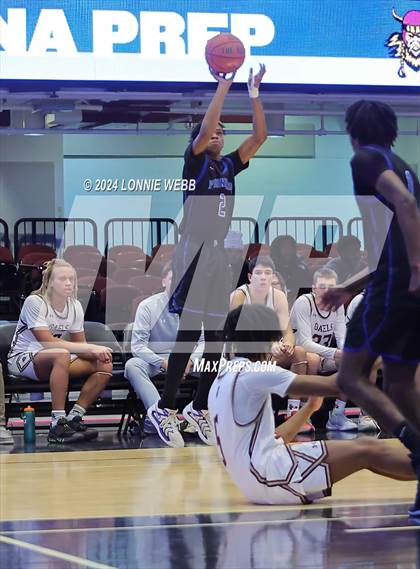 Thumbnail 1 in Iona Prep vs Poughkeepsie (William F. Plunkett Jr. Christmas Classic) photogallery.