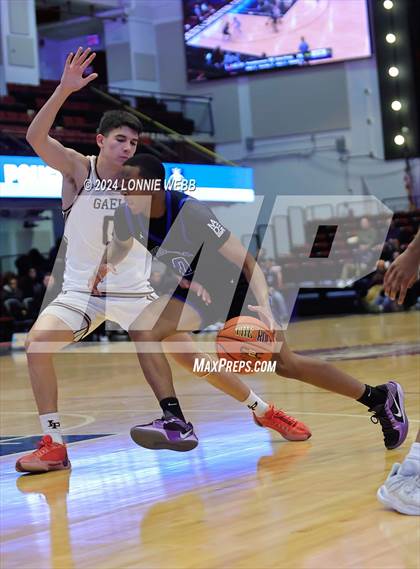 Thumbnail 2 in Iona Prep vs Poughkeepsie (William F. Plunkett Jr. Christmas Classic) photogallery.