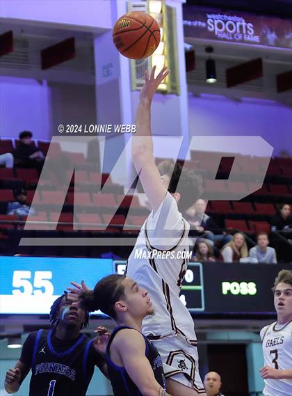 Thumbnail 3 in Iona Prep vs Poughkeepsie (William F. Plunkett Jr. Christmas Classic) photogallery.