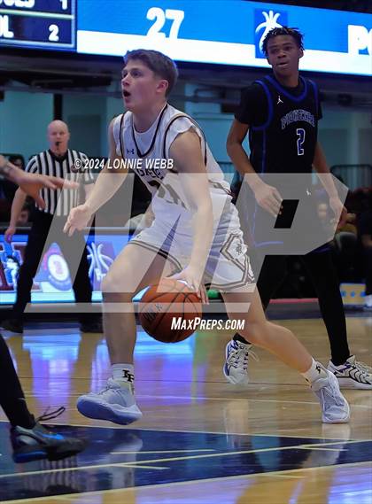 Thumbnail 2 in Iona Prep vs Poughkeepsie (William F. Plunkett Jr. Christmas Classic) photogallery.