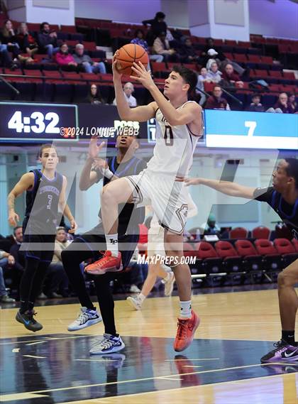 Thumbnail 2 in Iona Prep vs Poughkeepsie (William F. Plunkett Jr. Christmas Classic) photogallery.
