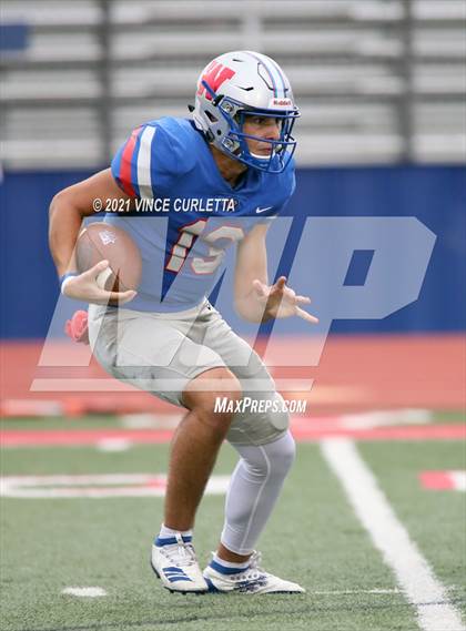 Thumbnail 3 in Hays @ Westlake photogallery.