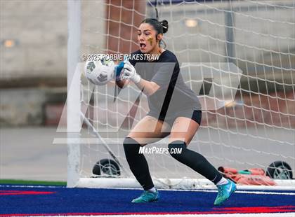 Thumbnail 1 in Forney vs. Marcus (UIL 6A Division II Semifinal Playoff) photogallery.