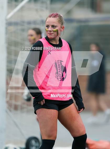 Thumbnail 2 in Forney vs. Marcus (UIL 6A Division II Semifinal Playoff) photogallery.
