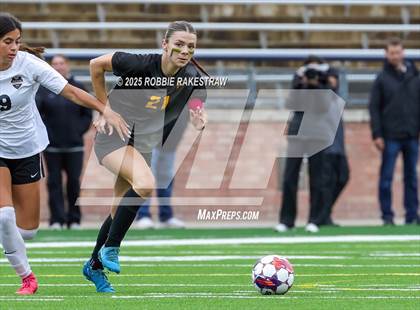 Thumbnail 1 in Forney vs. Marcus (UIL 6A Division II Semifinal Playoff) photogallery.