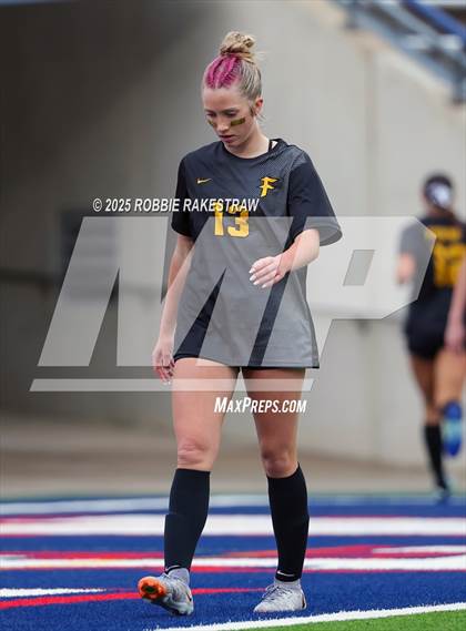 Thumbnail 1 in Forney vs. Marcus (UIL 6A Division II Semifinal Playoff) photogallery.