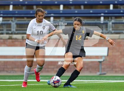 Thumbnail 2 in Forney vs. Marcus (UIL 6A Division II Semifinal Playoff) photogallery.