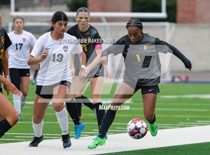Thumbnail 1 in Forney vs. Marcus (UIL 6A Division II Semifinal Playoff) photogallery.