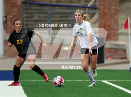 Thumbnail 2 in Forney vs. Marcus (UIL 6A Division II Semifinal Playoff) photogallery.