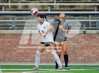 Thumbnail 1 in Forney vs. Marcus (UIL 6A Division II Semifinal Playoff) photogallery.