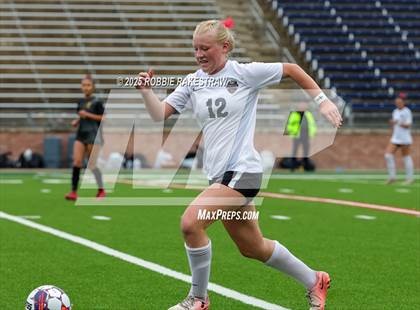 Thumbnail 3 in Forney vs. Marcus (UIL 6A Division II Semifinal Playoff) photogallery.