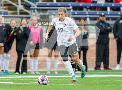 Thumbnail 1 in Forney vs. Marcus (UIL 6A Division II Semifinal Playoff) photogallery.