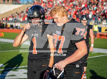 Thumbnail 1 in Platte County vs. Jackson (MSHSAA Class 5 Final) photogallery.
