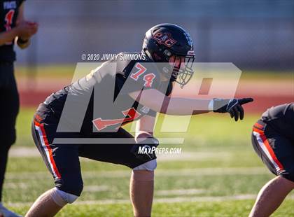 Thumbnail 1 in Platte County vs. Jackson (MSHSAA Class 5 Final) photogallery.
