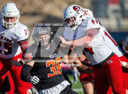 Thumbnail 2 in Platte County vs. Jackson (MSHSAA Class 5 Final) photogallery.