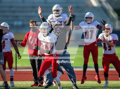 Thumbnail 3 in Platte County vs. Jackson (MSHSAA Class 5 Final) photogallery.