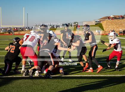 Thumbnail 3 in Platte County vs. Jackson (MSHSAA Class 5 Final) photogallery.