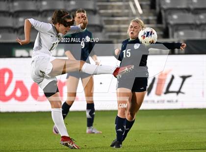 Thumbnail 1 in Rock Canyon vs. ThunderRidge (CHSAA 5A State Final) photogallery.