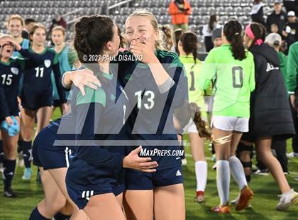 Thumbnail 1 in Rock Canyon vs. ThunderRidge (CHSAA 5A State Final) photogallery.