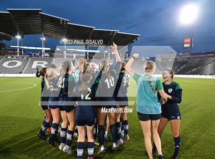 Thumbnail 3 in Rock Canyon vs. ThunderRidge (CHSAA 5A State Final) photogallery.