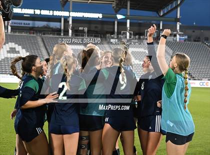 Thumbnail 3 in Rock Canyon vs. ThunderRidge (CHSAA 5A State Final) photogallery.