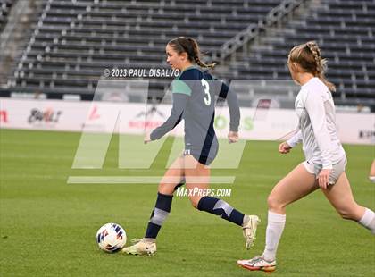 Thumbnail 2 in Rock Canyon vs. ThunderRidge (CHSAA 5A State Final) photogallery.
