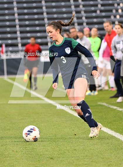 Thumbnail 2 in Rock Canyon vs. ThunderRidge (CHSAA 5A State Final) photogallery.