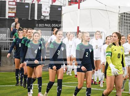 Thumbnail 3 in Rock Canyon vs. ThunderRidge (CHSAA 5A State Final) photogallery.