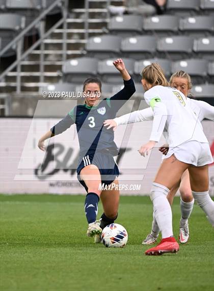 Thumbnail 2 in Rock Canyon vs. ThunderRidge (CHSAA 5A State Final) photogallery.