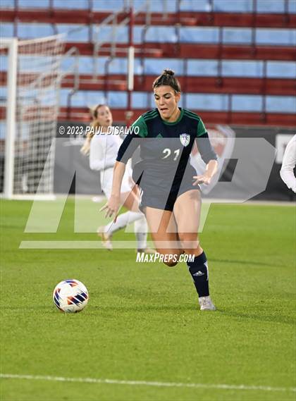 Thumbnail 3 in Rock Canyon vs. ThunderRidge (CHSAA 5A State Final) photogallery.