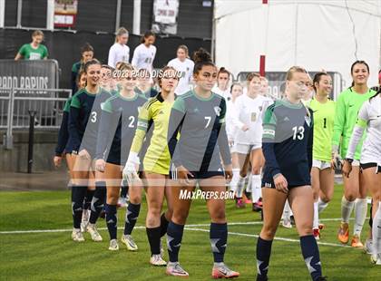 Thumbnail 3 in Rock Canyon vs. ThunderRidge (CHSAA 5A State Final) photogallery.