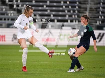 Thumbnail 3 in Rock Canyon vs. ThunderRidge (CHSAA 5A State Final) photogallery.