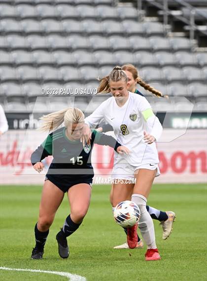 Thumbnail 3 in Rock Canyon vs. ThunderRidge (CHSAA 5A State Final) photogallery.