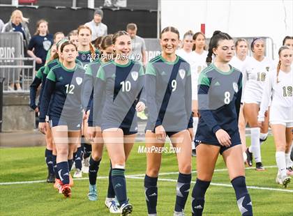 Thumbnail 2 in Rock Canyon vs. ThunderRidge (CHSAA 5A State Final) photogallery.