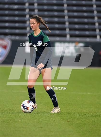 Thumbnail 3 in Rock Canyon vs. ThunderRidge (CHSAA 5A State Final) photogallery.